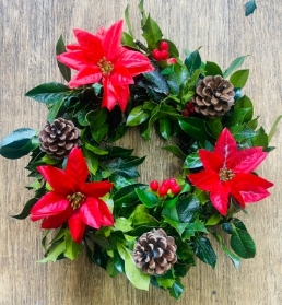 Standard Holly Wreath